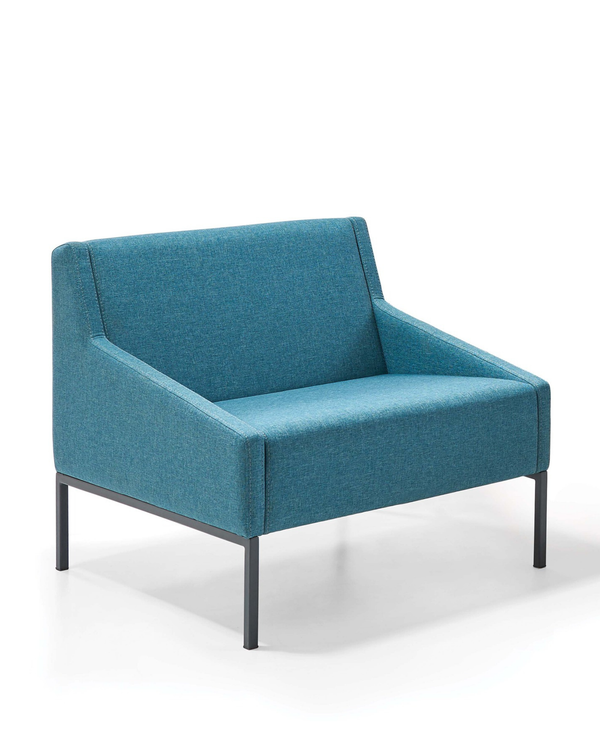 Fauteuil aux lignes épurées et accoudoirs fins - Salt