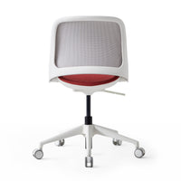 Chaise de travail avec roulettes - Vers